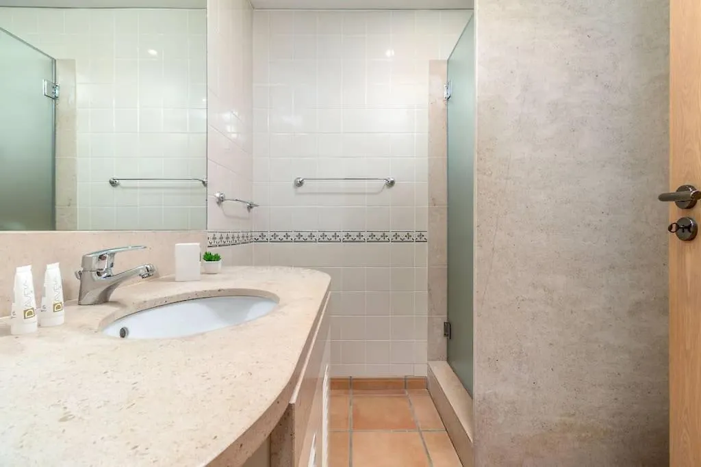 Stylish 2Br Ground Floor Apartment In Vila Sol, Direct Garden And Poolside Acces Quarteira Portugal